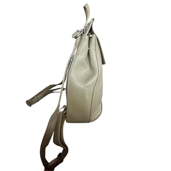 VEGAN PIXIE MOOD The Kim Backpack IN SAGE GREEN - Picture 7 of 14